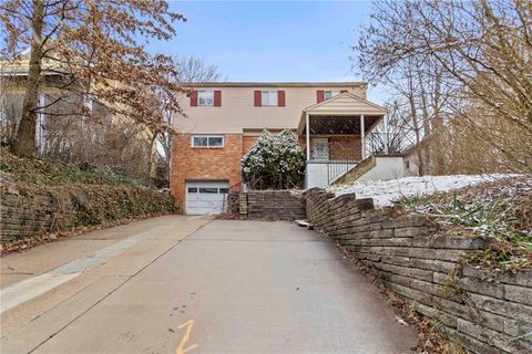 Photo of 2084 Whited St, Pittsburgh, PA 15210 (MLS # 1741818)