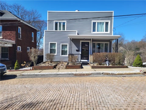 Photo for 211 Oak Street