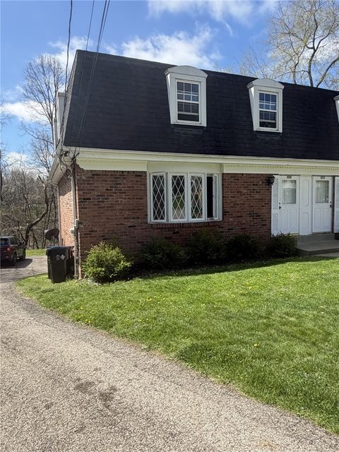 Photo of 9280 N Florence Rd, Pittsburgh, PA 15237 (MLS # 1751198)