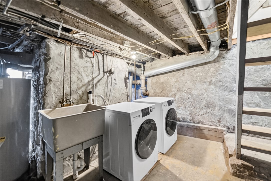 Troy Hill, Pennsylvania 15212, United States, 1 Bedroom Bedrooms, ,2 BathroomsBathrooms,Residential,Active,237146