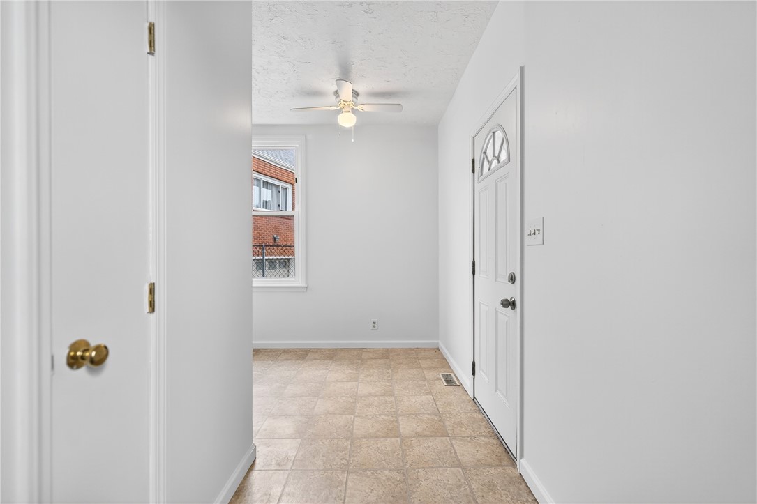 Troy Hill, Pennsylvania 15212, United States, 1 Bedroom Bedrooms, ,2 BathroomsBathrooms,Residential,Active,237146