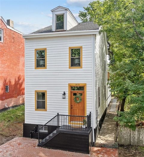 Photo of 1431 Adams St, Pittsburgh, PA 15233 (MLS # 1724378)