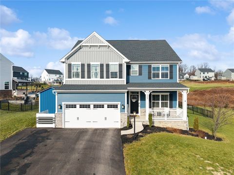 Photo of 1063 Wedgewood Dr, Jeannette, PA 15644 (MLS # 1736773)