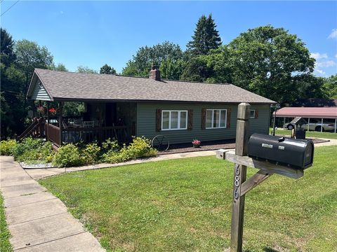 Photo of 686 Stone House Rd, Clarion, PA 16214 (MLS # 1736468)