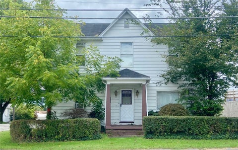 Homes For Sale - 915 Main St<br/> Derry Twp, PA 15650