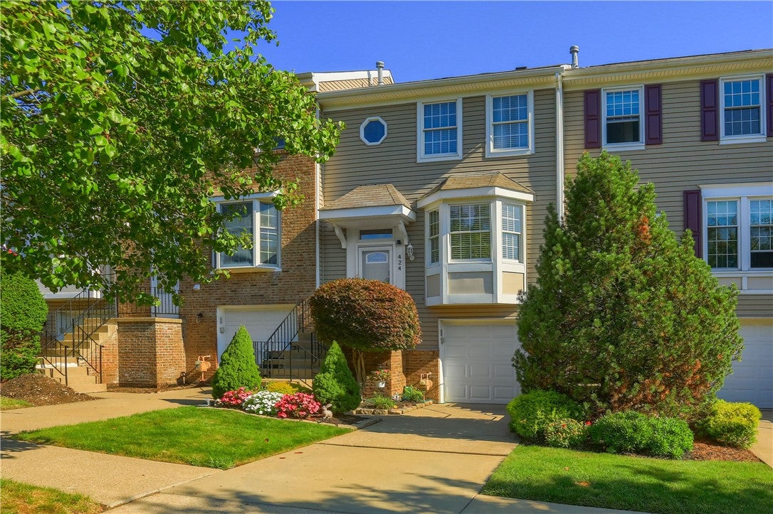 424 Parkridge Ln