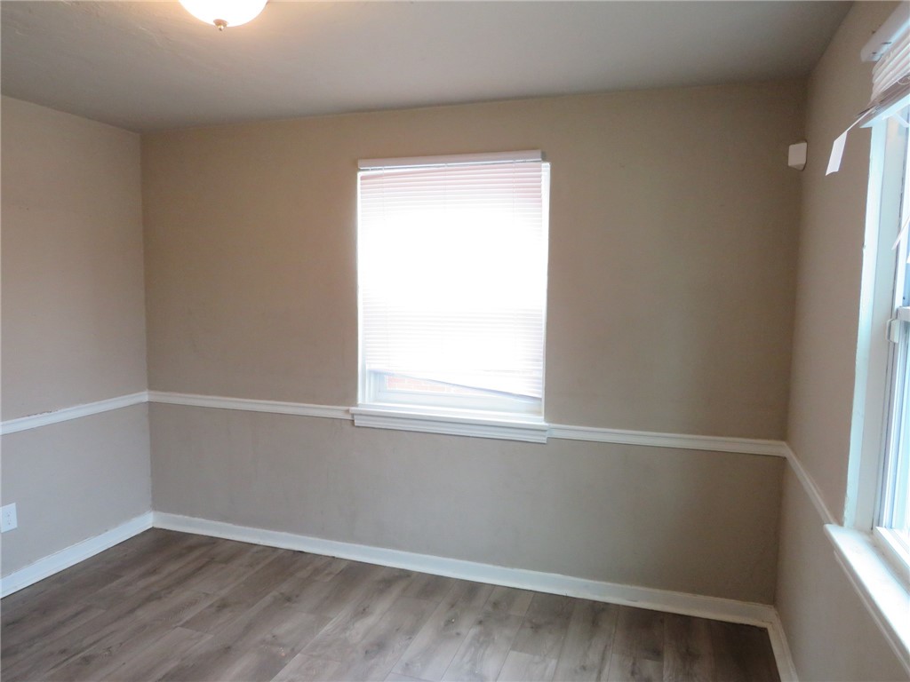 2114 Lindsay Rd