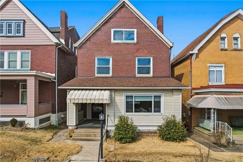 Photo of 7215 Whipple St, Pittsburgh, PA 15218 (MLS # 1740450)