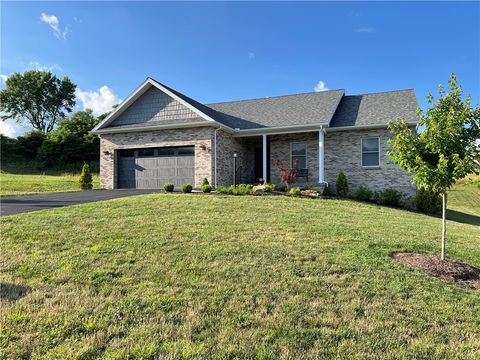 Photo of 20 Rosemont Dr, Uniontown, PA 15401 (MLS # 1726715)