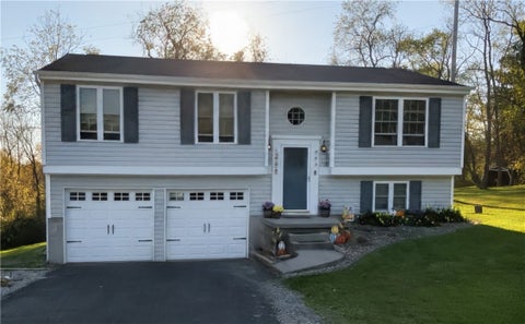 Photo for 353 Highland Ridge Rd
