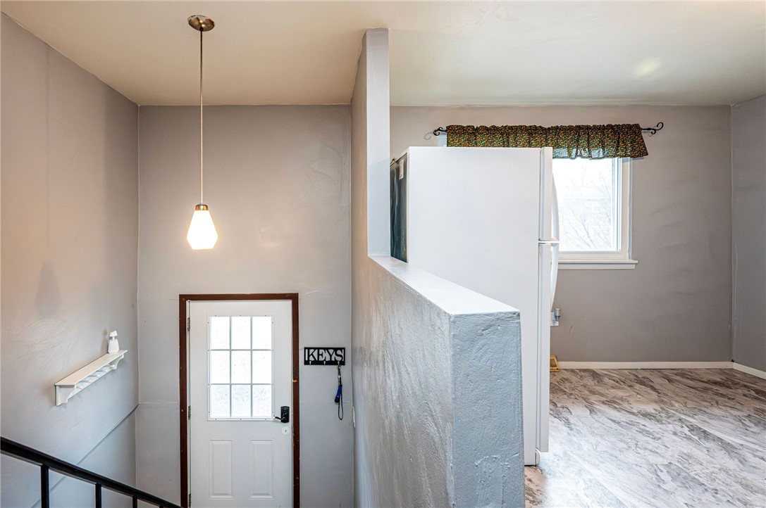 Hempfield Twp - Wml, Pennsylvania 15601, United States, 3 Bedrooms Bedrooms, ,2 BathroomsBathrooms,Residential,Pending,100802