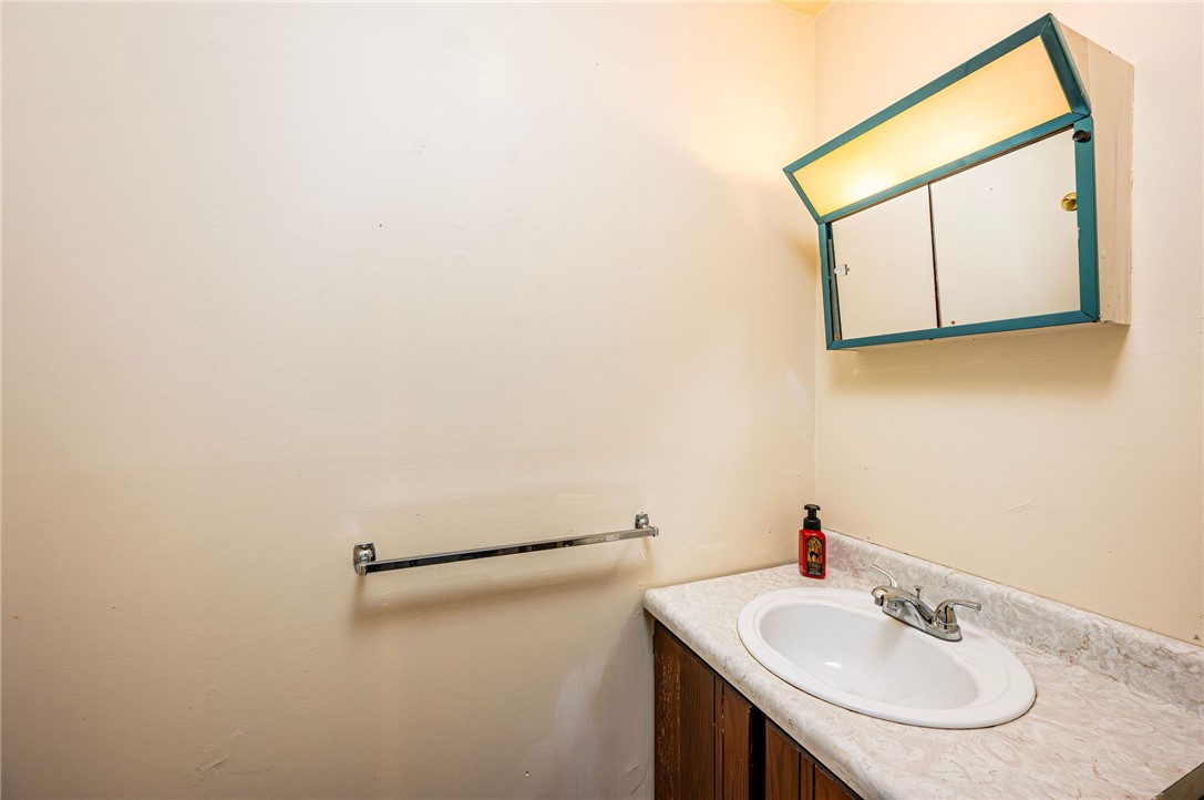 Hempfield Twp - Wml, Pennsylvania 15601, United States, 3 Bedrooms Bedrooms, ,2 BathroomsBathrooms,Residential,Pending,100802