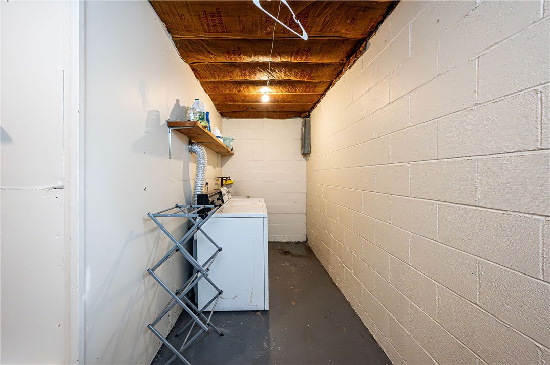 Hempfield Twp - Wml, Pennsylvania 15601, United States, 3 Bedrooms Bedrooms, ,2 BathroomsBathrooms,Residential,Pending,100802