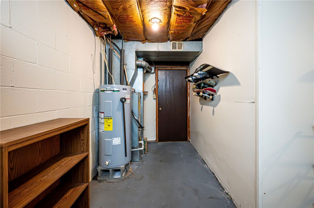 Hempfield Twp - Wml, Pennsylvania 15601, United States, 3 Bedrooms Bedrooms, ,2 BathroomsBathrooms,Residential,Pending,100802