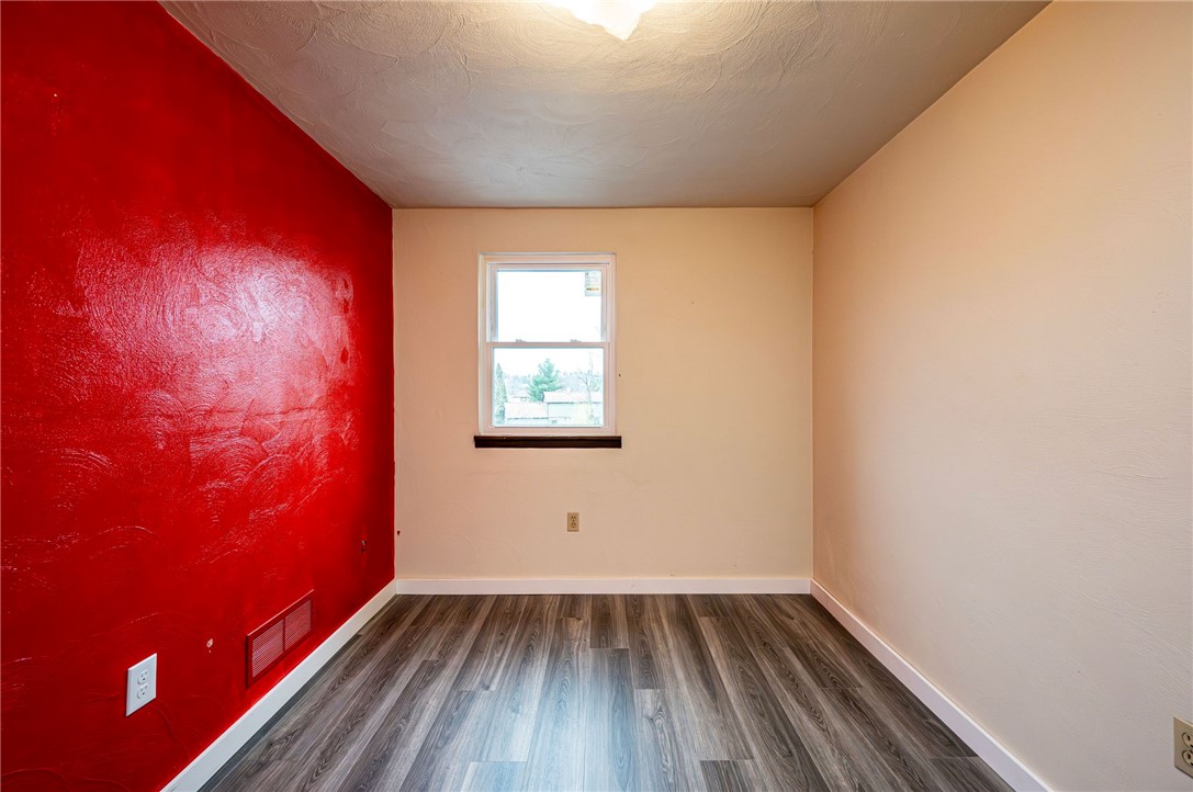 Hempfield Twp - Wml, Pennsylvania 15601, United States, 3 Bedrooms Bedrooms, ,2 BathroomsBathrooms,Residential,Pending,100802