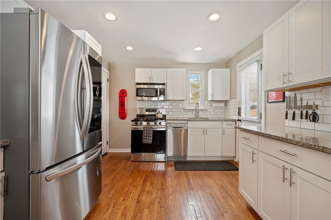 2114 Hillcrest St St, Bethel Park, Pennsylvania image 5