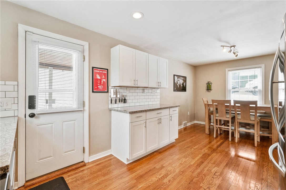 2114 Hillcrest St St, Bethel Park, Pennsylvania image 6