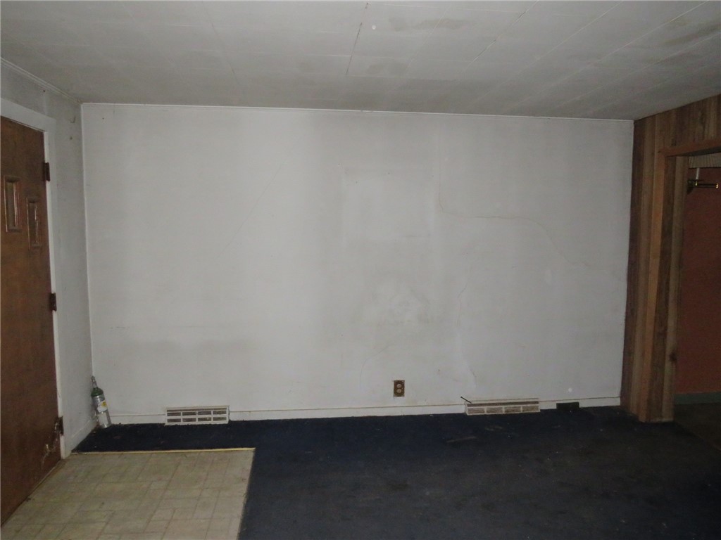 130 Woodland Ave