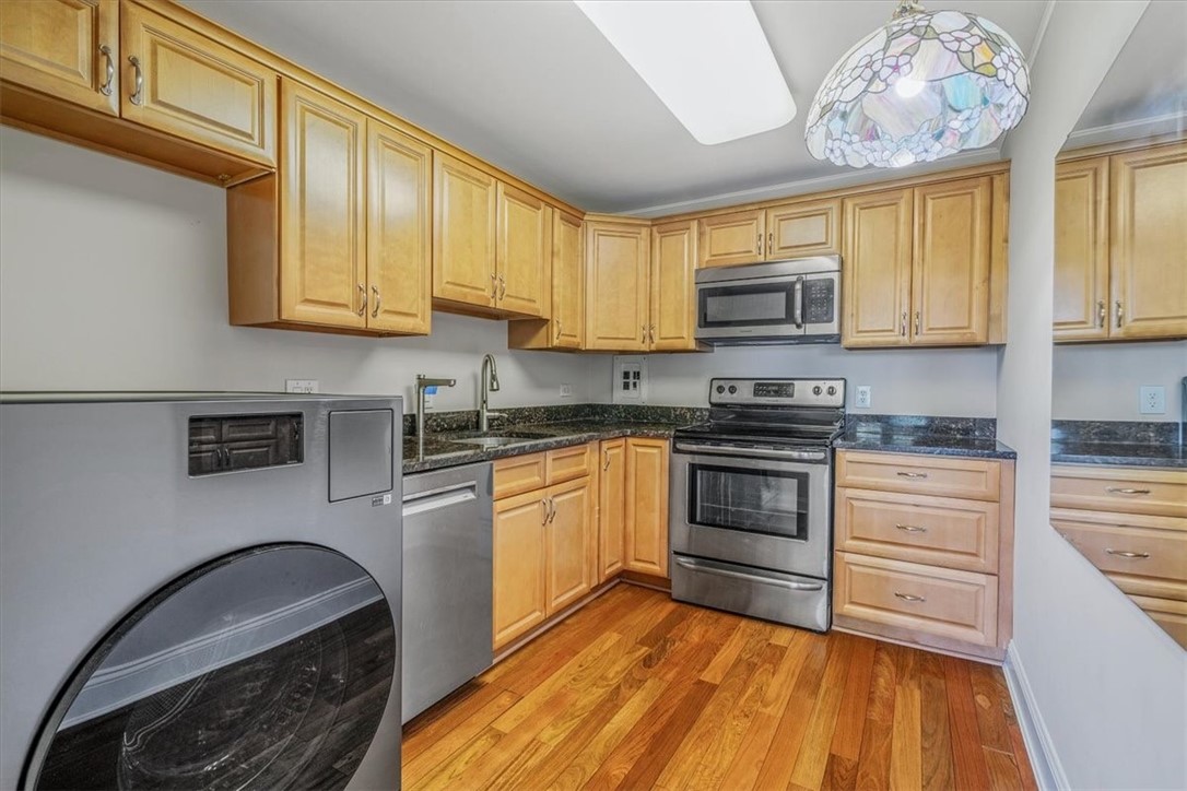 552 N Neville St St #31, Oakland, Pennsylvania image 15