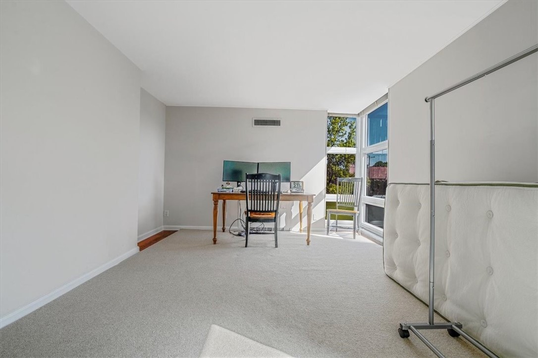 552 N Neville St St #31, Oakland, Pennsylvania image 22