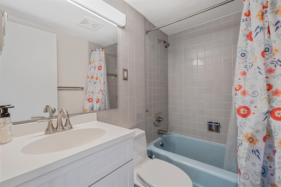 552 N Neville St St #31, Oakland, Pennsylvania image 25