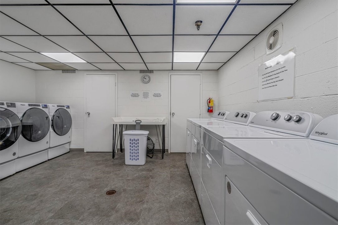 552 N Neville St St #31, Oakland, Pennsylvania image 32