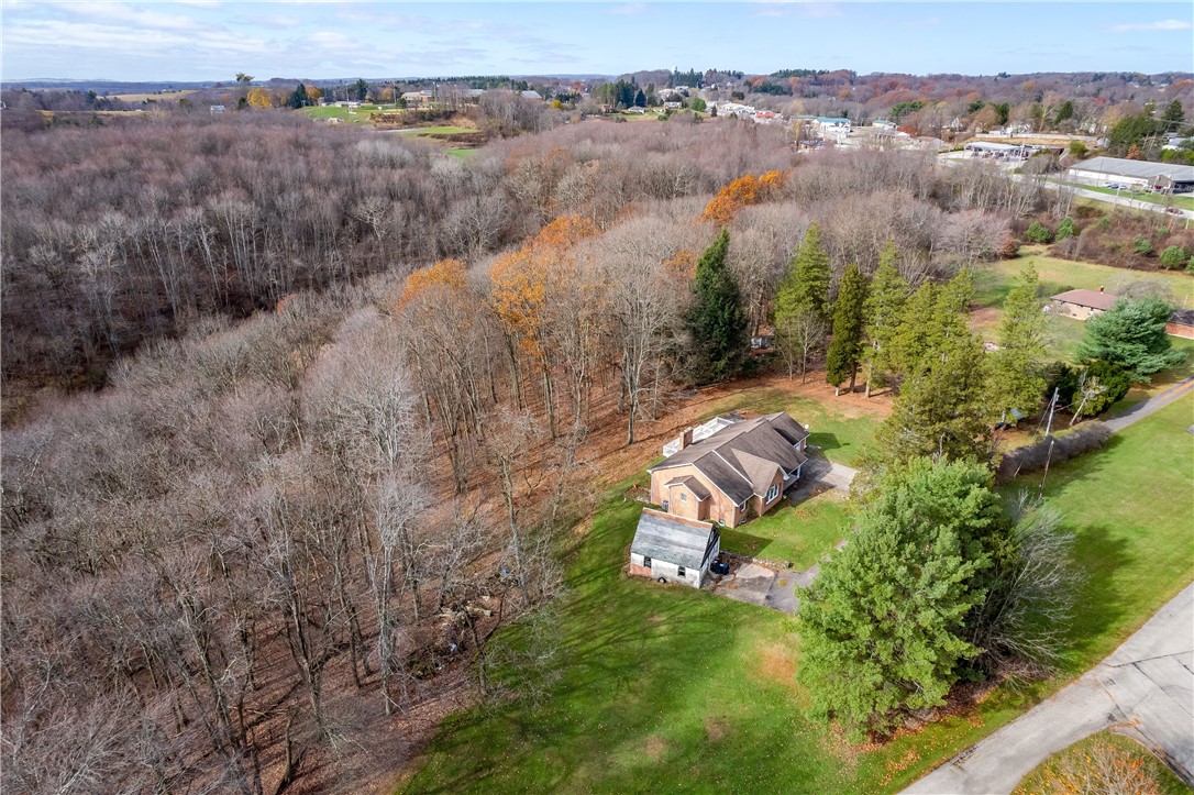 Center Twp, Pennsylvania 16001, United States, 3 Bedrooms Bedrooms, ,3 BathroomsBathrooms,Residential,Active,160894