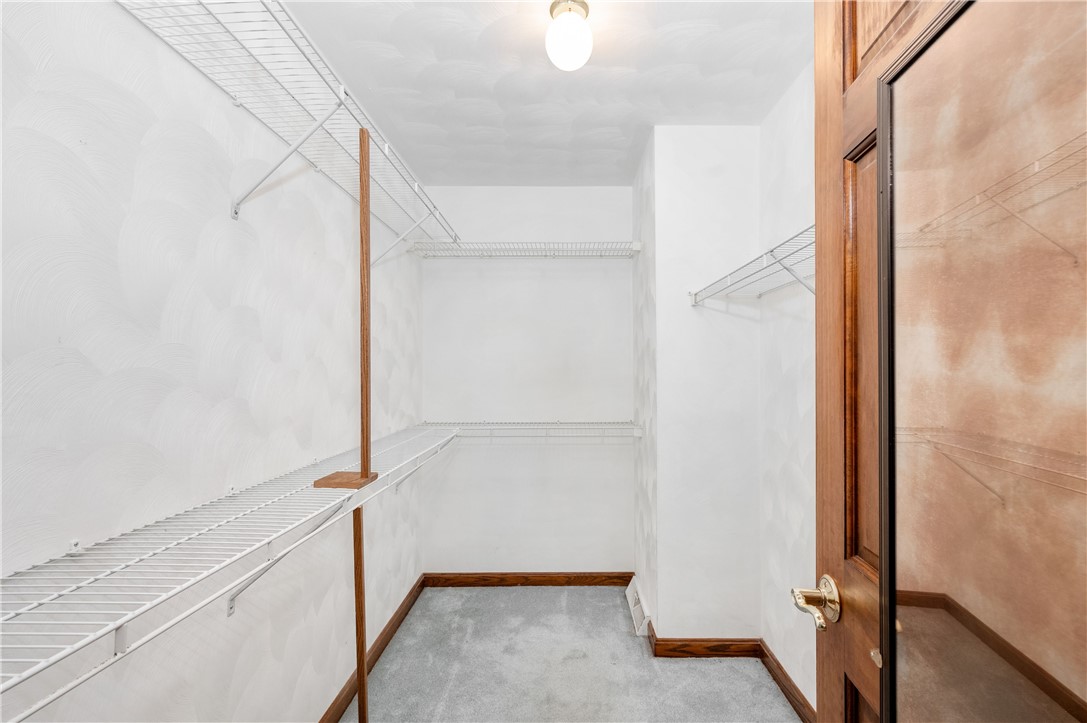 Center Twp, Pennsylvania 16001, United States, 3 Bedrooms Bedrooms, ,3 BathroomsBathrooms,Residential,Active,160894