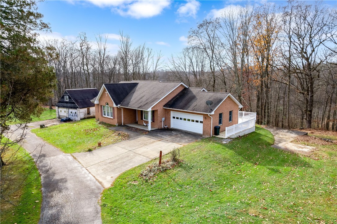 Center Twp, Pennsylvania 16001, United States, 3 Bedrooms Bedrooms, ,3 BathroomsBathrooms,Residential,Active,160894