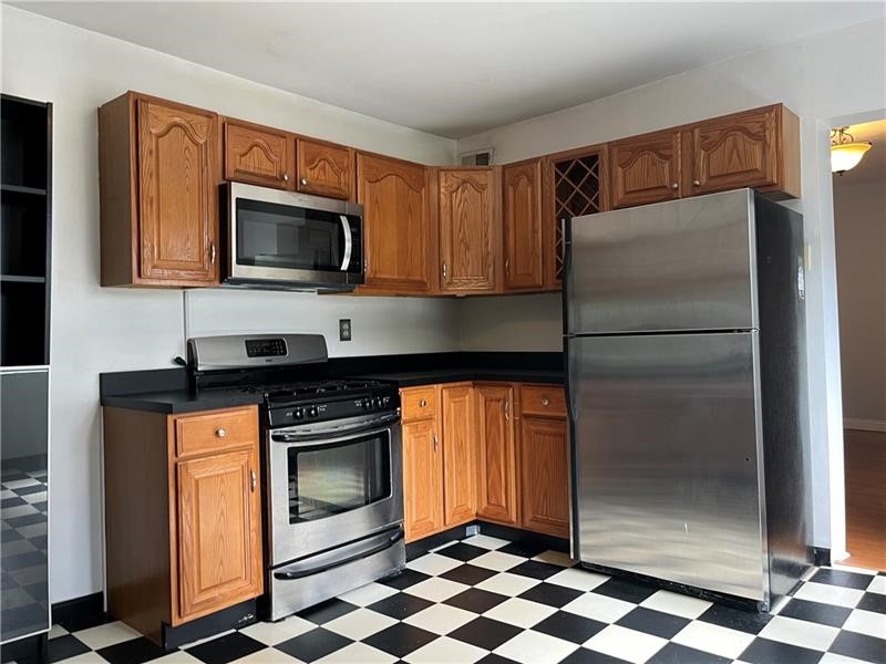 South Side, Pennsylvania 15203, United States, 3 Bedrooms Bedrooms, ,2 BathroomsBathrooms,Residential,Active,210485