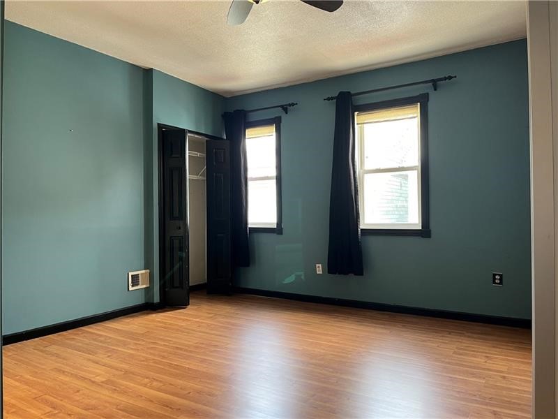 South Side, Pennsylvania 15203, United States, 3 Bedrooms Bedrooms, ,2 BathroomsBathrooms,Residential,Active,210485