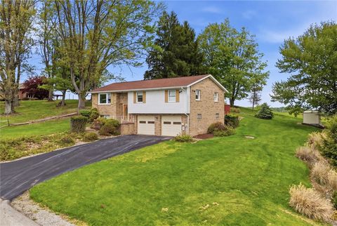 Photo of 129 Ray Dr, Rostraver Twp, PA 15012 (MLS # 1751818)