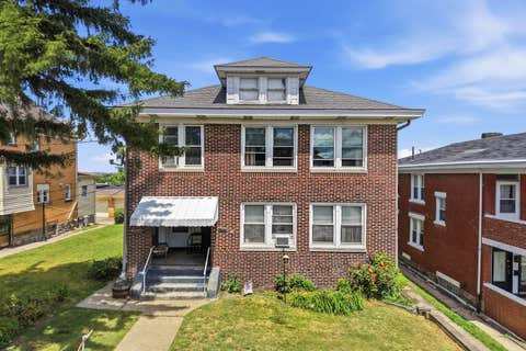 Photo of 2966 Espy Avenue, Pittsburgh, PA 15216 (MLS # 1762085)