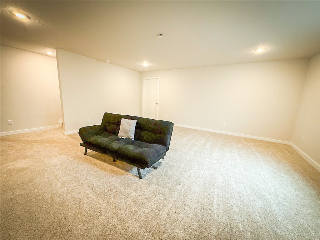 Twp Of But SW, Pennsylvania 16001, United States, 3 Bedrooms Bedrooms, ,2 BathroomsBathrooms,Residential,Active,121204