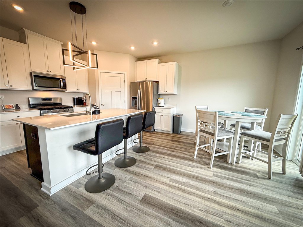 Twp Of But SW, Pennsylvania 16001, United States, 3 Bedrooms Bedrooms, ,2 BathroomsBathrooms,Residential,Active,121204