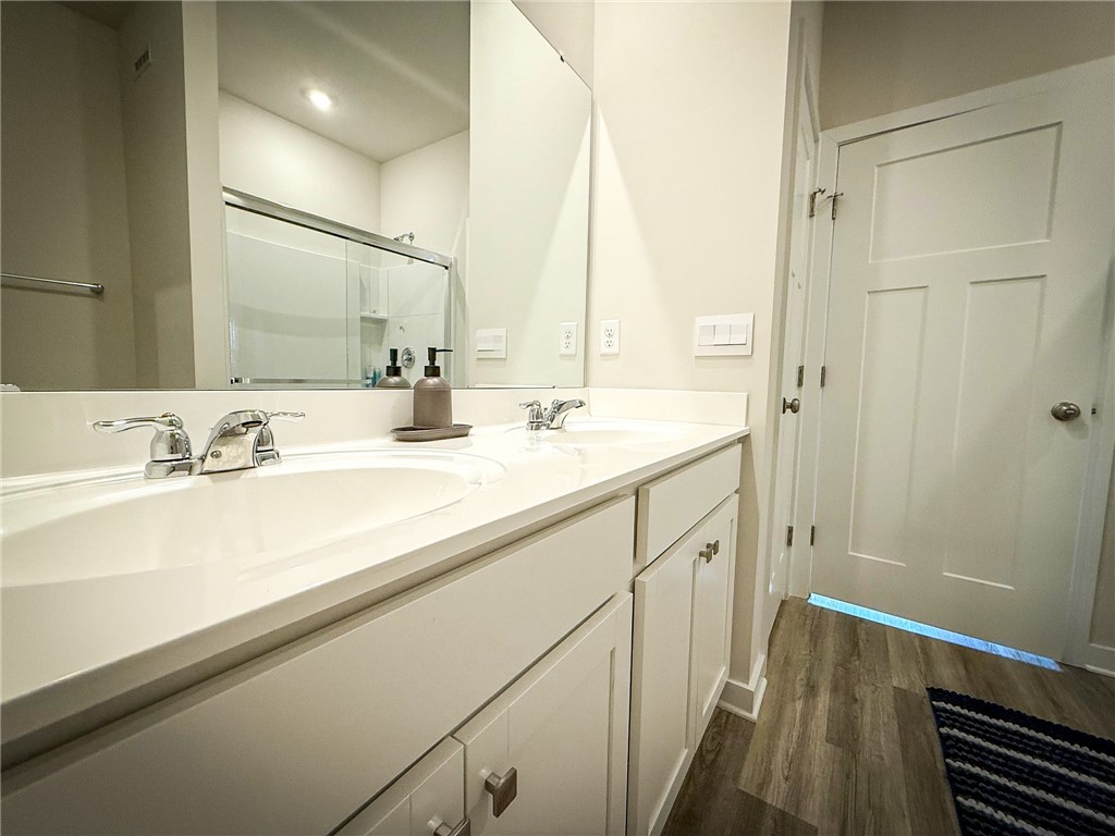 Twp Of But SW, Pennsylvania 16001, United States, 3 Bedrooms Bedrooms, ,2 BathroomsBathrooms,Residential,Active,121204