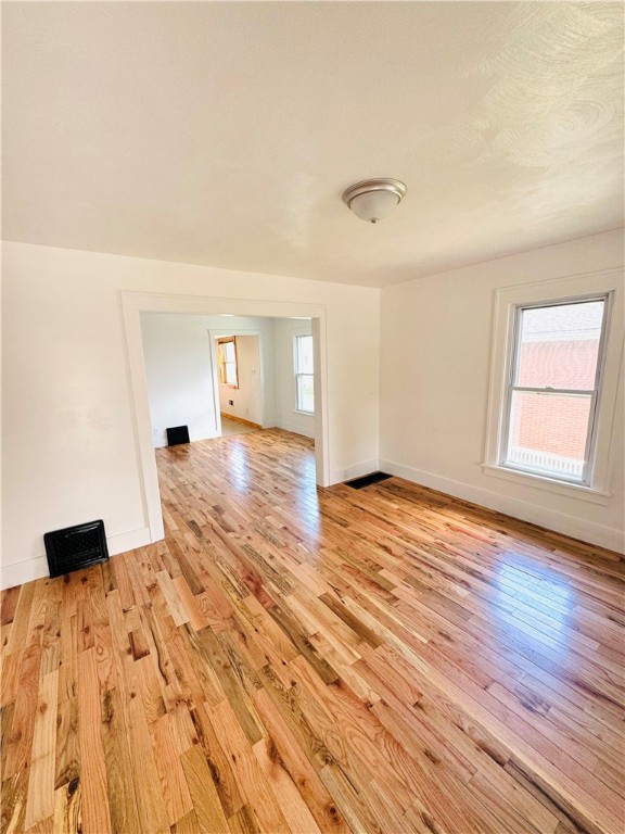 Connellsville, Pennsylvania 15425, United States, 3 Bedrooms Bedrooms, ,2 BathroomsBathrooms,Residential,Pending,55671