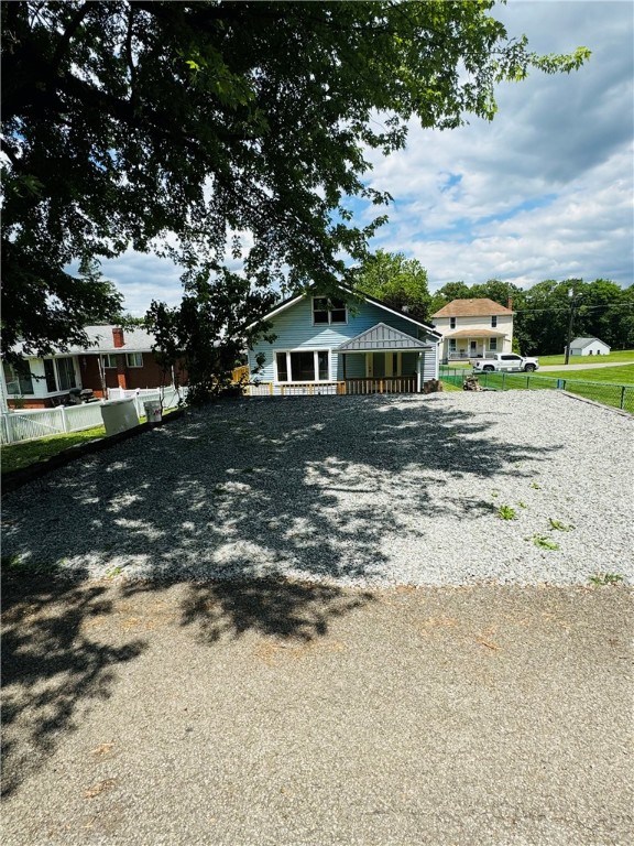 Connellsville, Pennsylvania 15425, United States, 3 Bedrooms Bedrooms, ,2 BathroomsBathrooms,Residential,Pending,55671