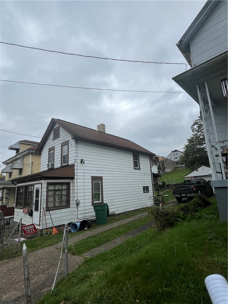 924 Locust Avenue