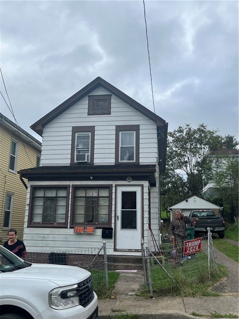 924 Locust Avenue Monessen PA 15062