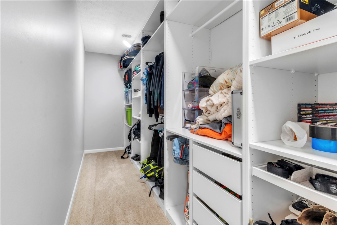 Cranberry Twp, Pennsylvania 16066, United States, 5 Bedrooms Bedrooms, ,5 BathroomsBathrooms,Residential,Active,168857