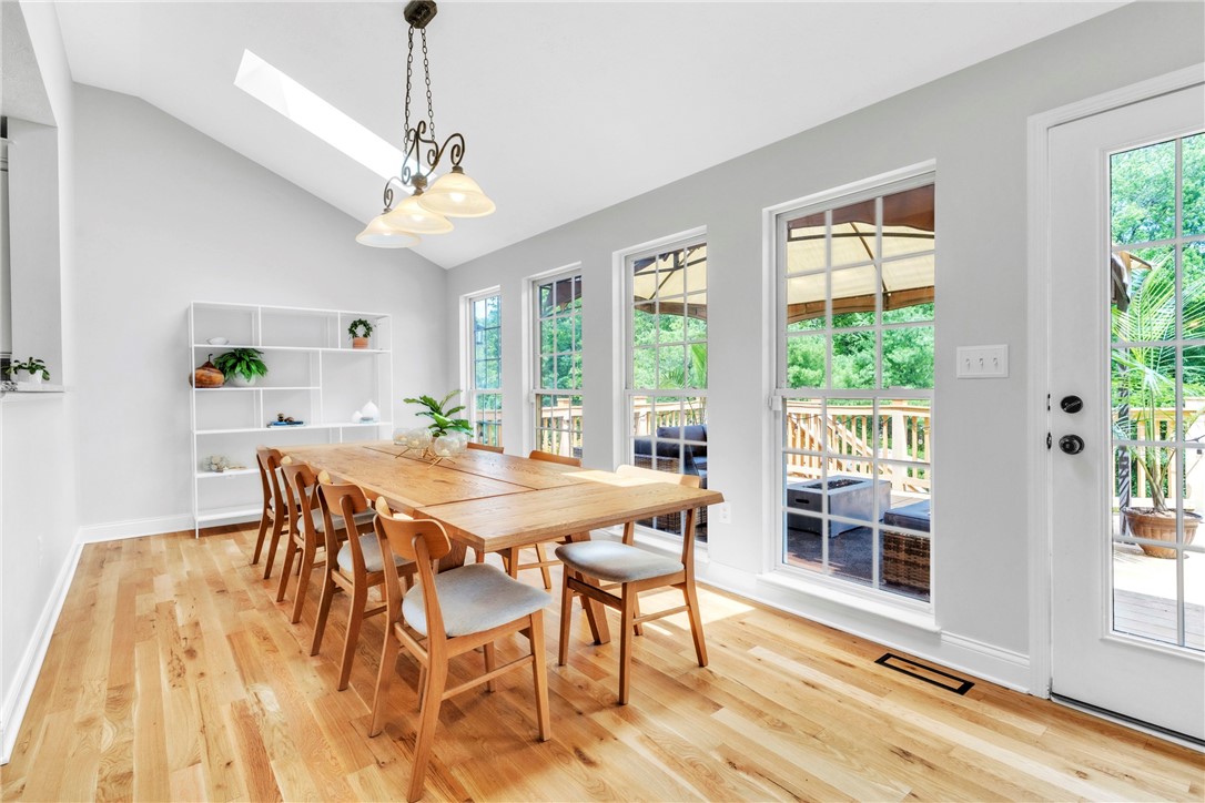 Cranberry Twp, Pennsylvania 16066, United States, 5 Bedrooms Bedrooms, ,5 BathroomsBathrooms,Residential,Active,168857