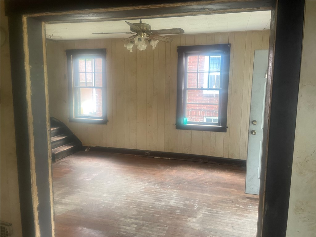 211 Pennsylvania Ave Ave, Clairton, Pennsylvania image 3