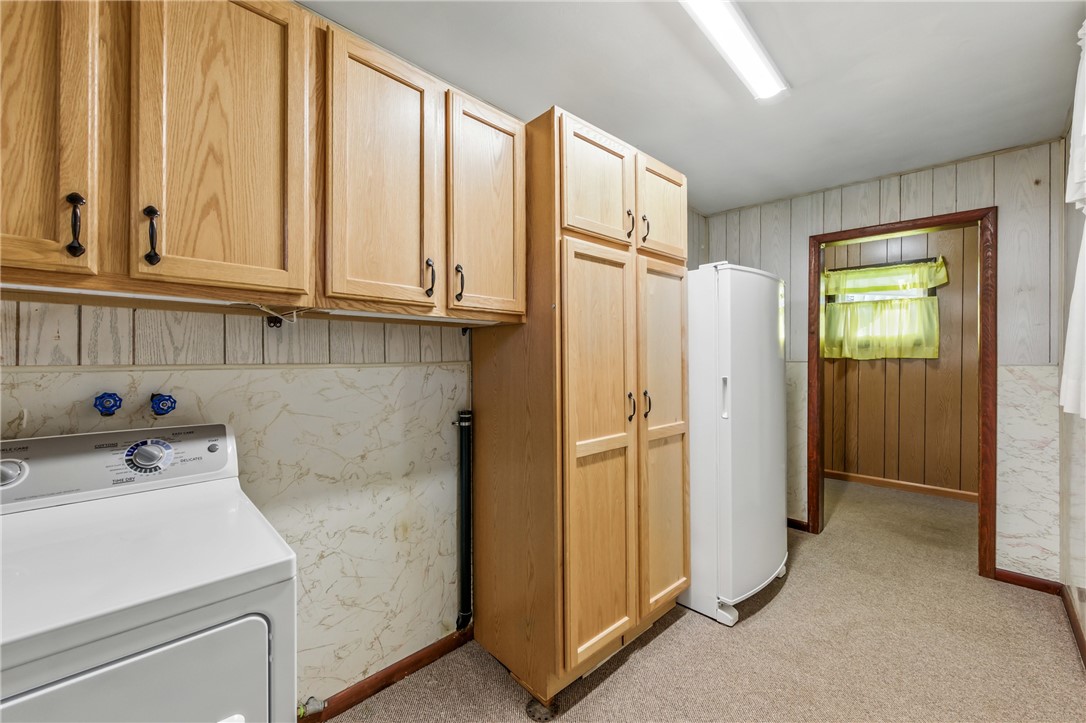 933 W Main St St, Sharpsville, Pennsylvania image 28