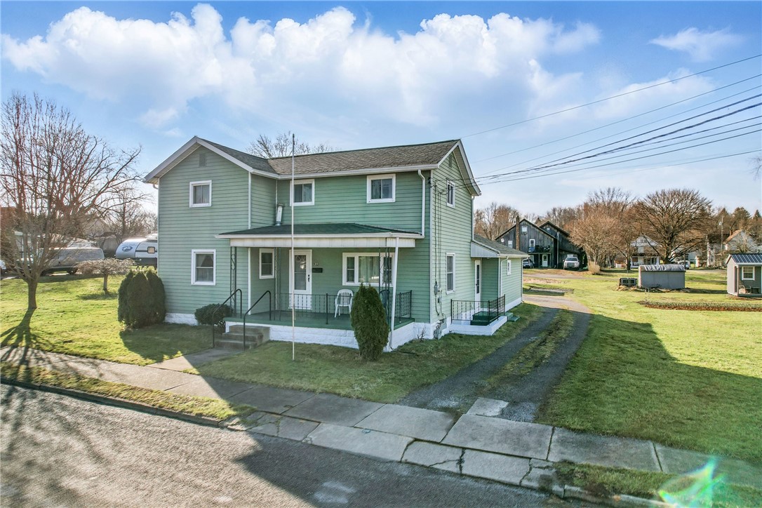 933 W Main St St, Sharpsville, Pennsylvania image 1