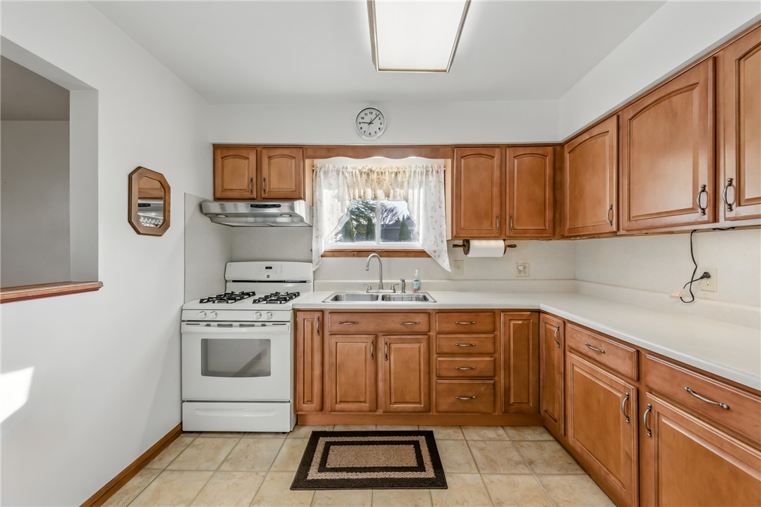 933 W Main St St, Sharpsville, Pennsylvania image 13