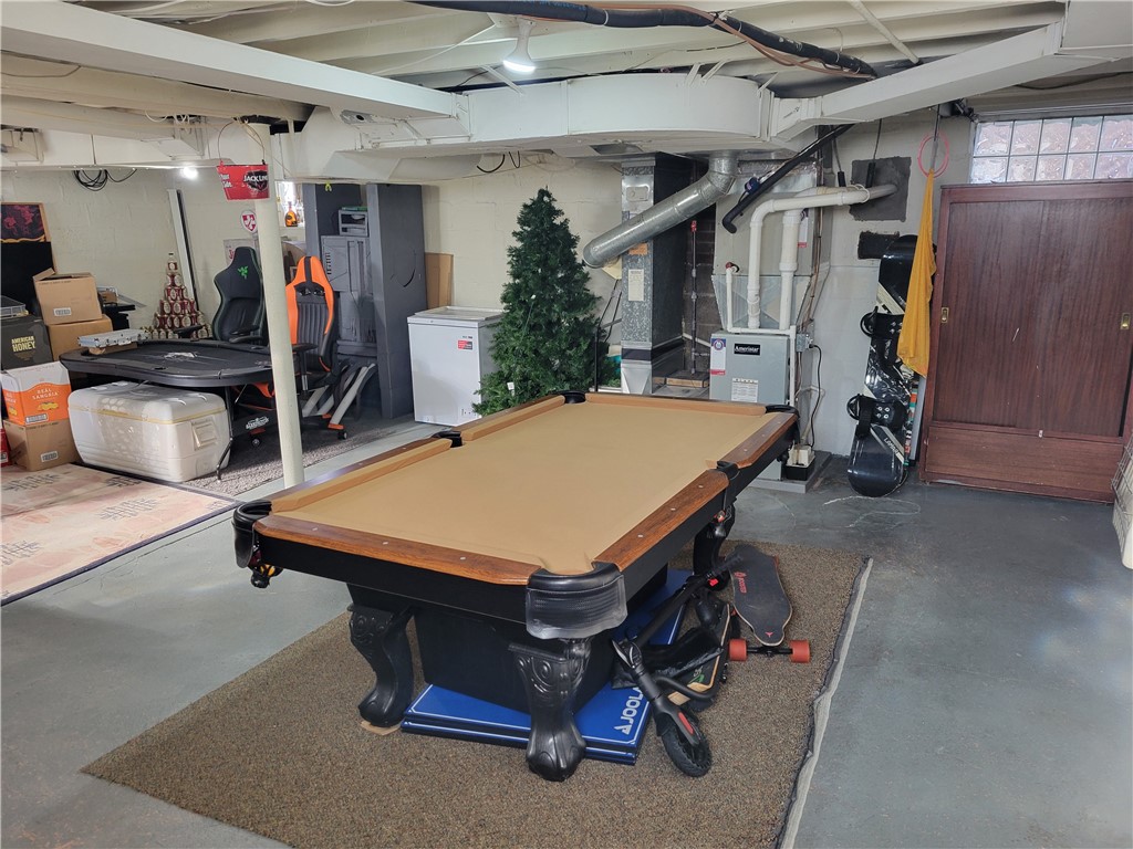 Brookline, Pennsylvania 15226, United States, 4 Bedrooms Bedrooms, ,2 BathroomsBathrooms,Residential,Active,19663