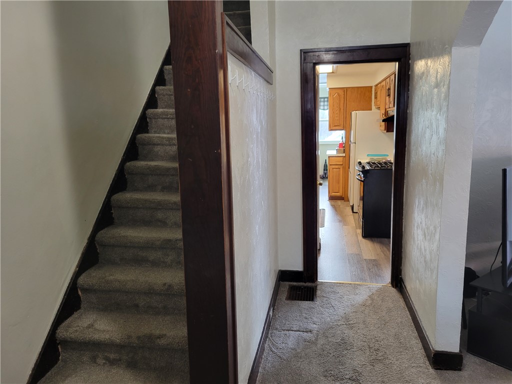 Brookline, Pennsylvania 15226, United States, 4 Bedrooms Bedrooms, ,2 BathroomsBathrooms,Residential,Active,19663