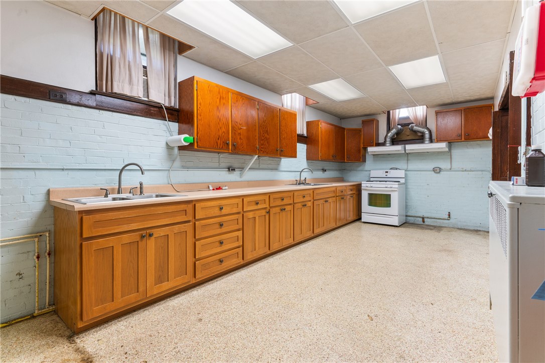 Manorville Boro, Pennsylvania 16238, United States, ,Commercial,Active,34797