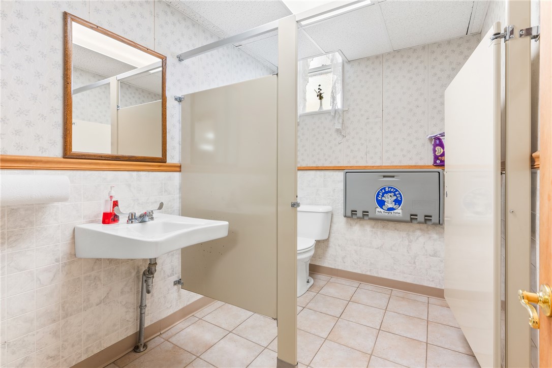 Manorville Boro, Pennsylvania 16238, United States, ,Commercial,Active,34797